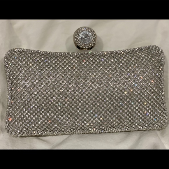Silver Rhinestone Clutch - Picture 1 of 1